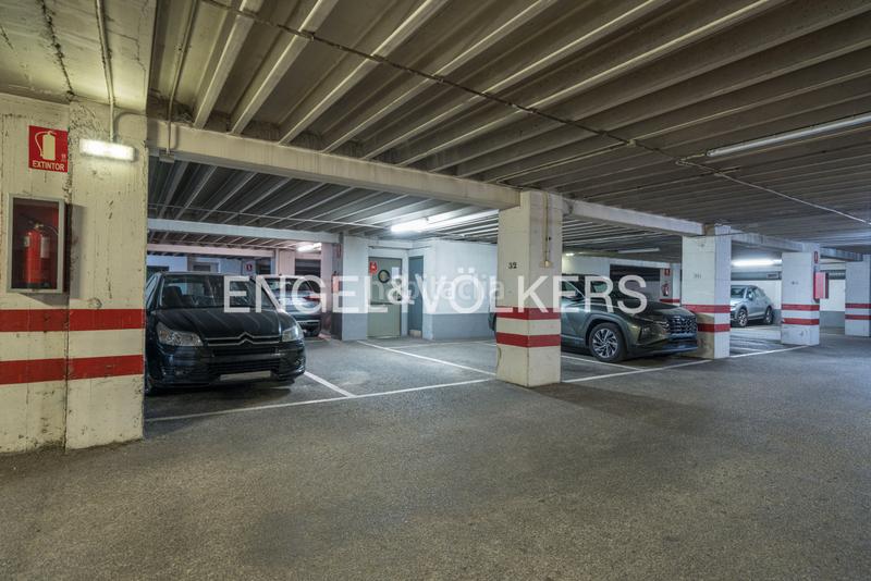 Foto 2c9ca4a3-6413-44f1-9d5e-f159b7b43b68. Piccolo appartamento con riscaldamento parcheggio in Oviedo