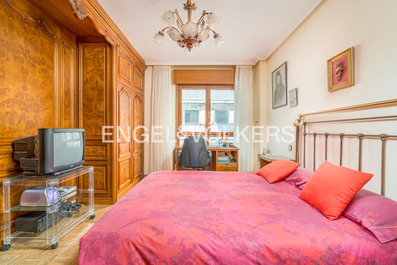 Foto 2cda93ca-5ebb-4cd6-b115-384b6cd59644. Piccolo appartamento con riscaldamento parcheggio in Oviedo