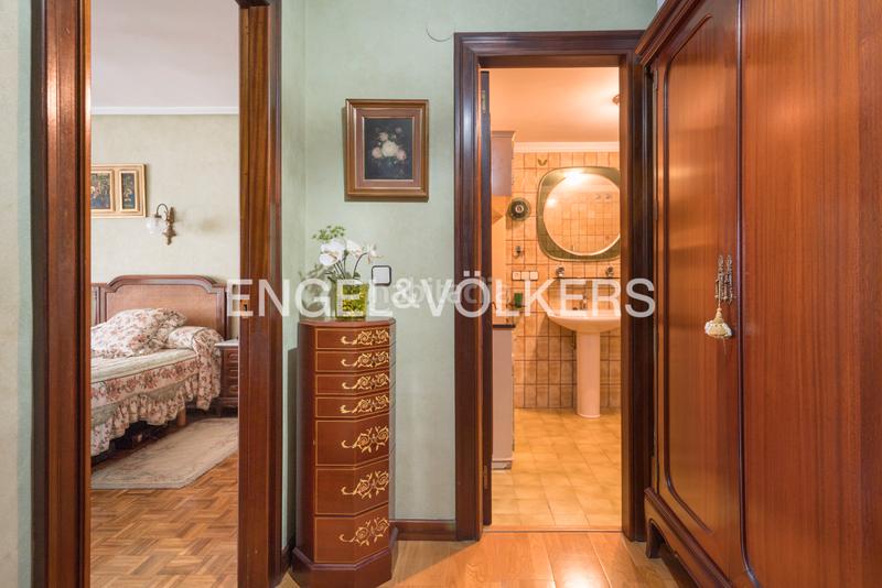 Foto e8428772-3098-40a1-8f95-914ba42663d9. Piccolo appartamento con riscaldamento parcheggio in Oviedo