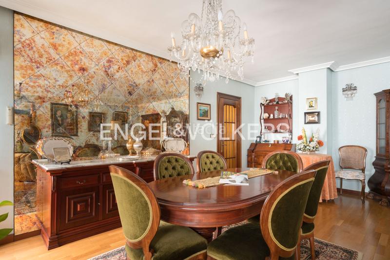 Foto f18a14a3-bac0-444d-8b12-01e08caa7862. Piccolo appartamento con riscaldamento parcheggio in Oviedo