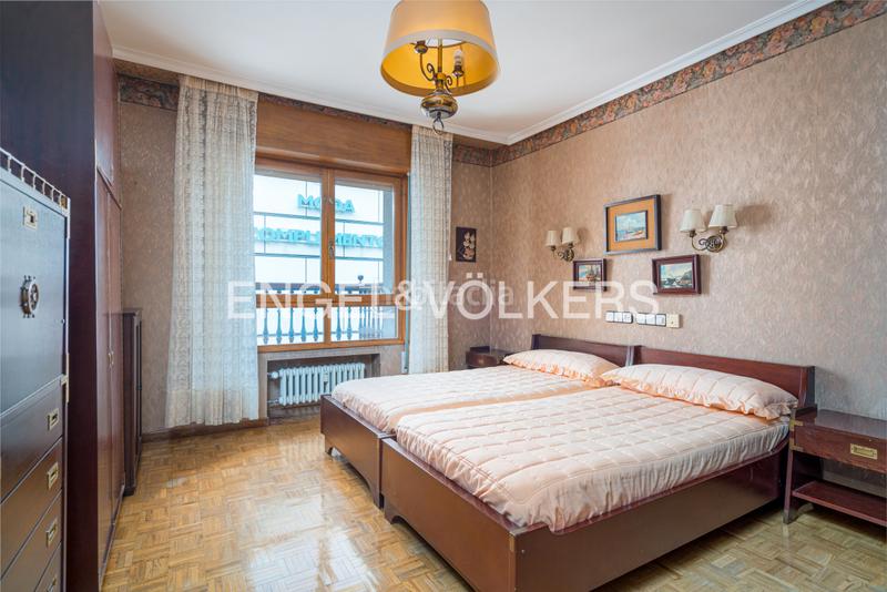 Foto ff27085b-0a9a-4c37-8e23-fb82df7fec52. Piccolo appartamento con riscaldamento parcheggio in Oviedo