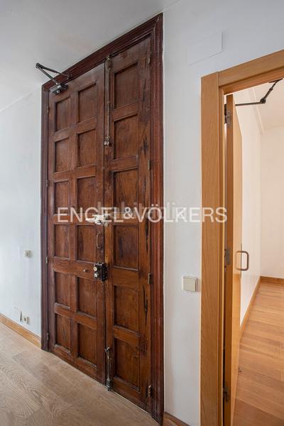 Foto 63aed888-077c-44eb-8d6a-89bdf6804098. Apartament amb calefacció a Centro Gijón