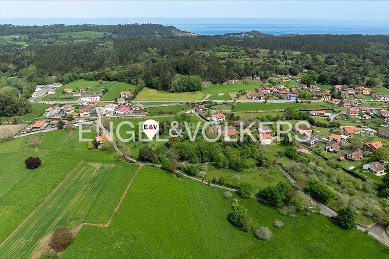 Foto 885df281-7109-4156-94ea-54678916913c. Terreno residencial parcela edificable cerca en Posada-Barro Llanes