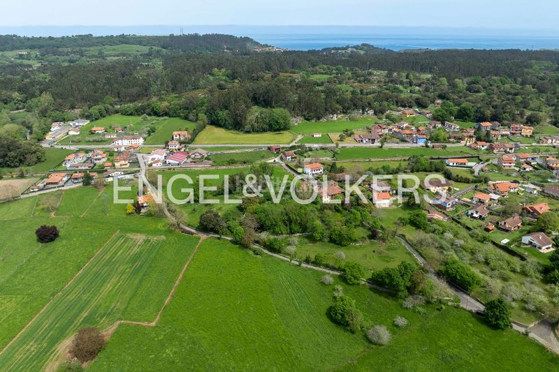 Foto a1bada6e-ecc1-49d9-8ccd-db2ef14748f9. Terreno residencial parcela edificable cerca en Posada-Barro Llanes