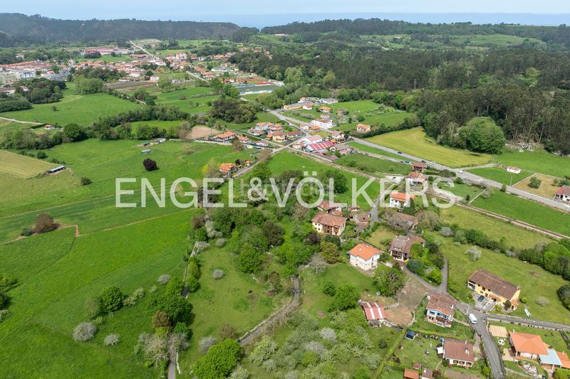 Foto b49ec542-ef66-4e6b-bd40-08e90d5a8c78. Terreno residencial parcela edificable cerca en Posada-Barro Llanes