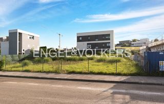 Terreny residencial a Montecerrao