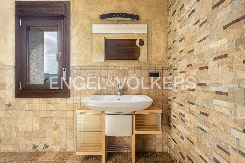 Foto 50b86c42-ee5c-4df3-94fb-395497f2dc23. Casa amb calefacció aparcament a Colunga