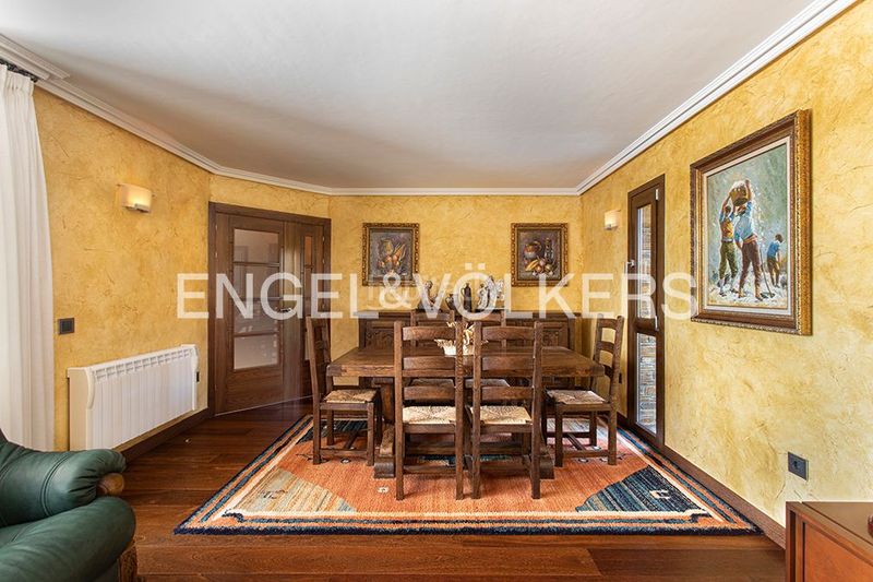 Foto a0361a32-fe29-416c-8571-af33547580c7. Casa amb calefacció aparcament a Colunga