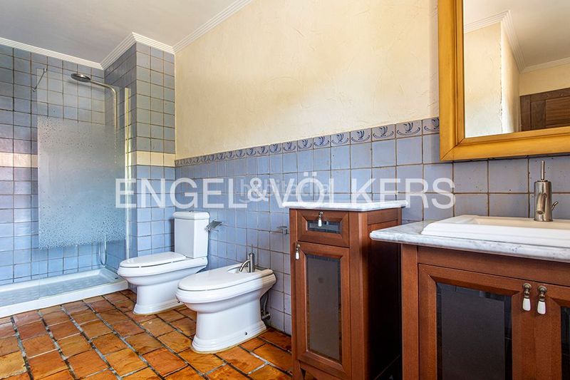 Foto a9f6b14b-46a3-41d2-838a-e077785b9adf. Casa amb calefacció aparcament a Colunga
