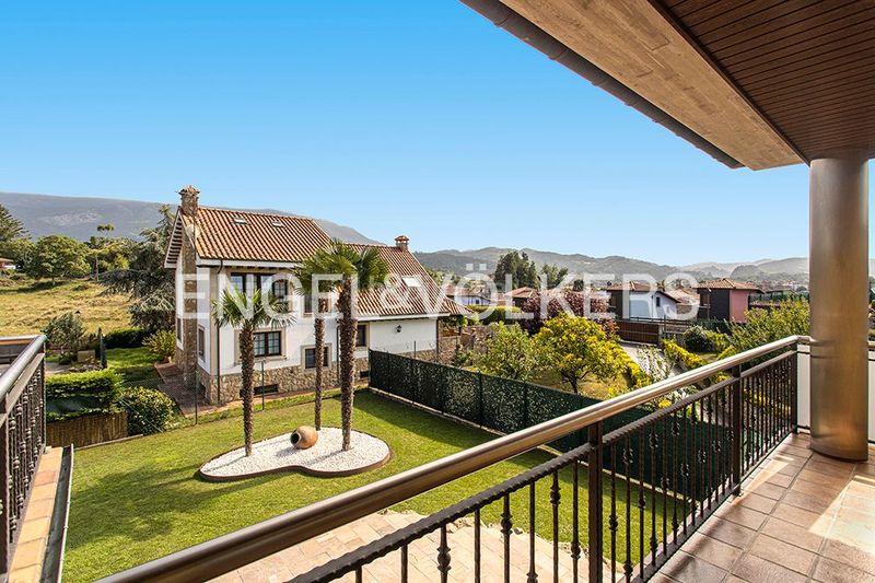 Foto b7f87ae9-2339-4658-9843-479a444fa914. Casa amb calefacció aparcament a Colunga