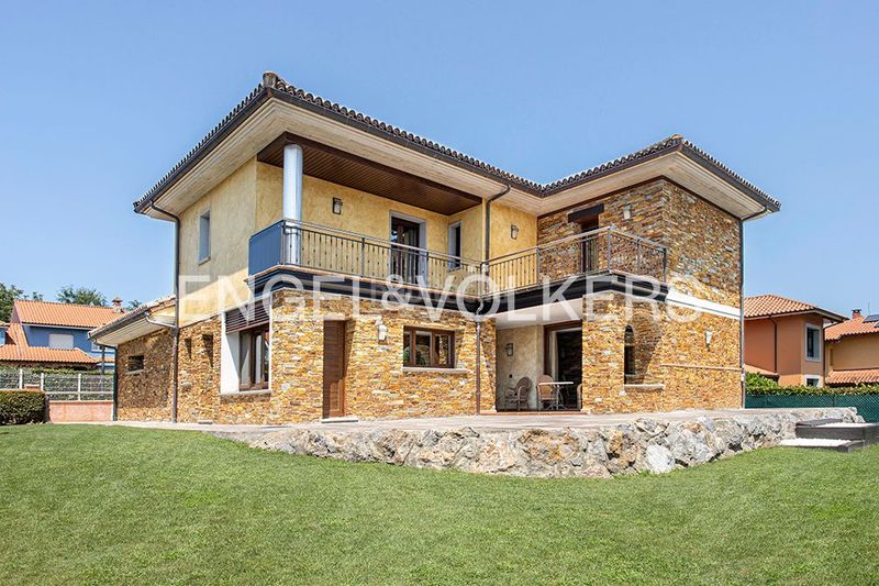 Foto e0f0a92f-3965-47af-b7fe-a408aacc343a. Casa amb calefacció aparcament a Colunga