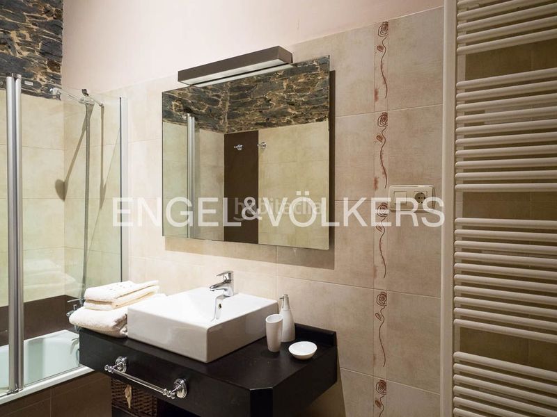 Foto 1e73d8f0-d731-4190-8083-a4d75f365a32. Casa amb calefacció aparcament a Valdés
