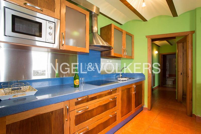 Foto da559e51-cb95-4ad0-a136-d4c6169565b0. Casa amb calefacció aparcament a Valdés