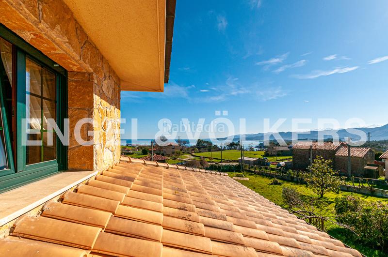 Foto 2241dc22-cfb2-4da6-b58b-2304c83c058e. Casa con riscaldamento parcheggio in Colunga