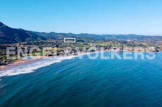 Terreny residencial a Colunga. Terreno para 52 chalets entre la isla y el sueve