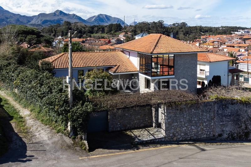 Foto 46be5afa-7430-412a-8326-40d4ec7f6917. House with heating parking pool in Llanes pueblo Llanes
