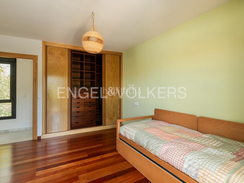 Foto ee690ddd-cba3-48d9-8985-8447ceaf61fd. House with heating parking pool in Llanes pueblo Llanes