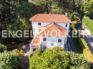 Maison à Somió. Magnífica villa con historia