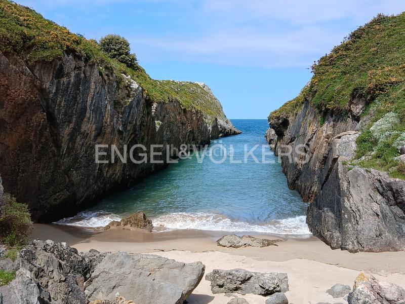 Foto 34063b5b-e2b8-4b2d-88be-b9a5516ccdf6. Wohngrundstück in Pría-Nueva-Hontoria-Naves Llanes