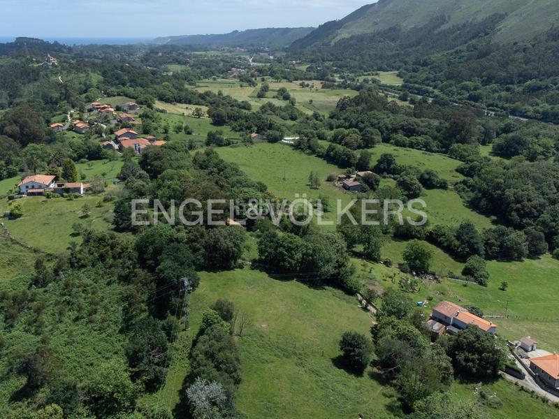 Foto 4cc2825b-5efb-4282-b6a3-3746f1961aa0. Wohngrundstück in Pría-Nueva-Hontoria-Naves Llanes