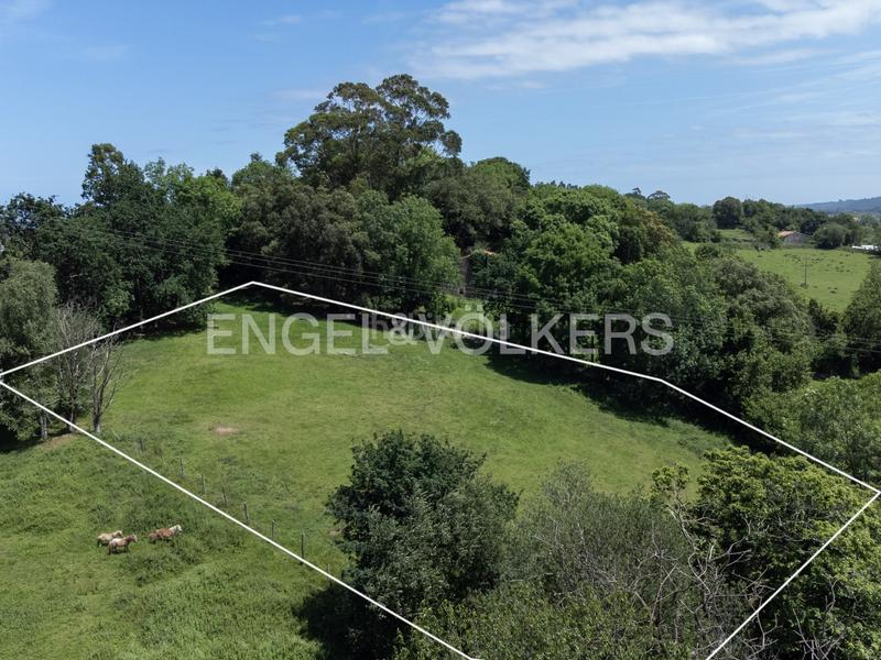 Foto 657528b0-e0dc-496c-b14e-67c71bf70076. Wohngrundstück in Pría-Nueva-Hontoria-Naves Llanes