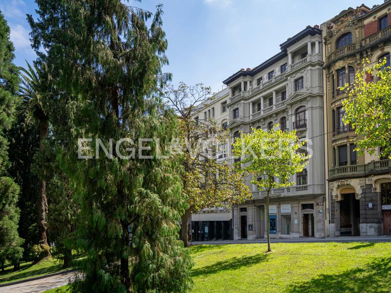 Foto 5151e296-d13d-4b67-aa8a-962a179b7e31. Appartement avec chauffage dans Parque San Francisco - Uría Oviedo
