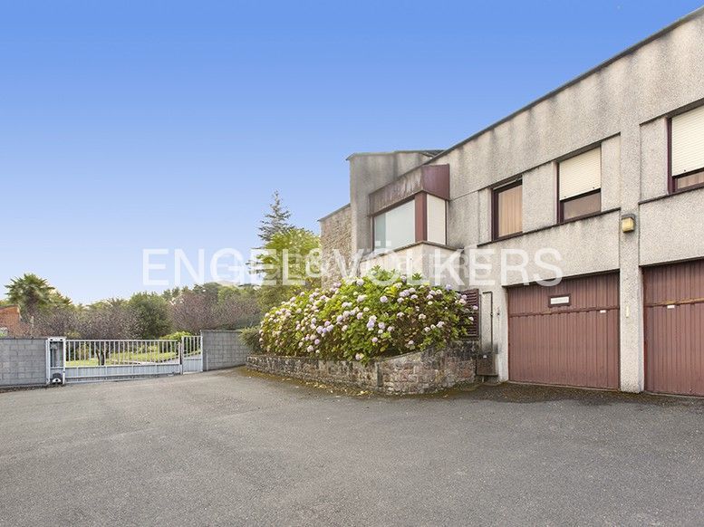 Foto 160b6f30-f2a0-4f51-8a8b-d179fec23300. Casa amb calefacció aparcament a Olivares Oviedo