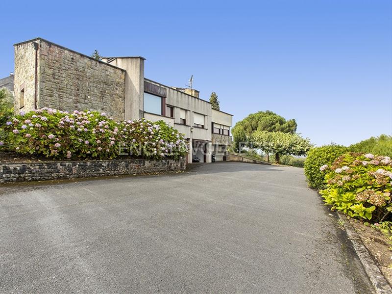 Foto 62b25e9c-8468-4003-9300-c8a6163b9d02. Casa con riscaldamento parcheggio in Olivares Oviedo