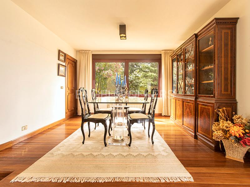 Foto 6521ff78-eb44-491b-9588-5fb2232f229c. Casa con riscaldamento parcheggio in Olivares Oviedo