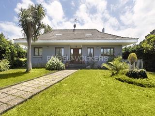 Maison à Somió. Acogedora casa en somió