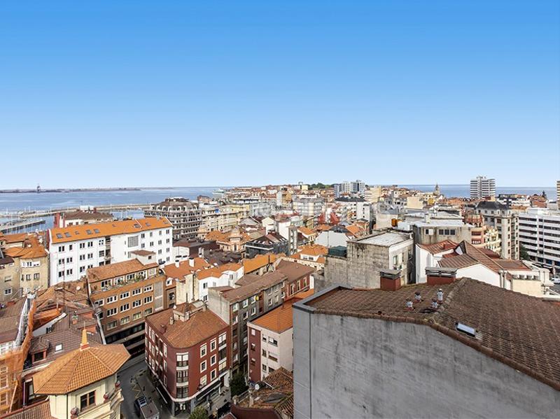 Foto 54822541-d2fb-4022-8060-6b28332c5d46. Apartamento luminoso piso con vistas al mar en Centro Gijón