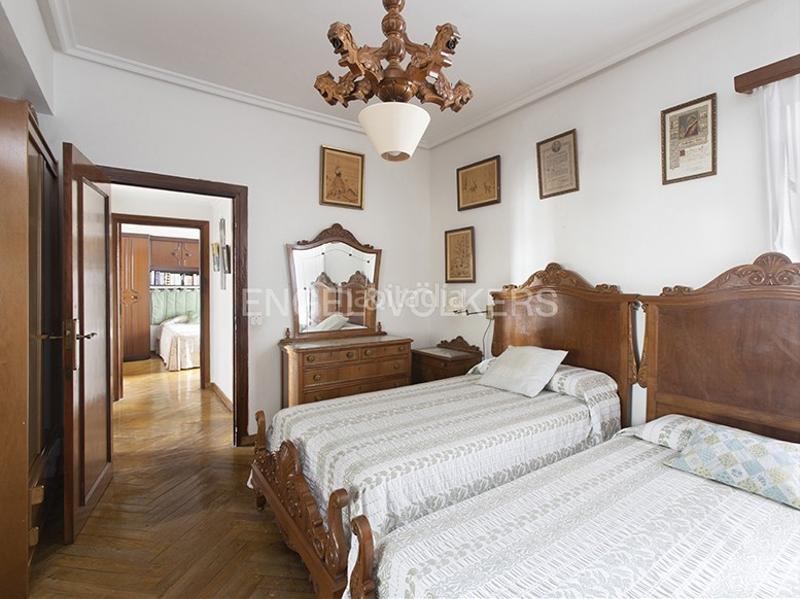 Foto b5ec27e1-1d55-4496-b332-14d90cf6f951. Apartamento luminoso piso con vistas al mar en Centro Gijón