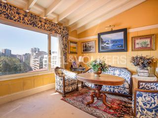 Àtic a Salesas - Foncalada - Campoamor. Maravilloso ático con vistas privilegiadas al parque san francis