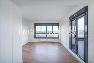 Appartement  Marqués de urquijo. Elegante piso de obra nueva con terraza y vistas frente al mar