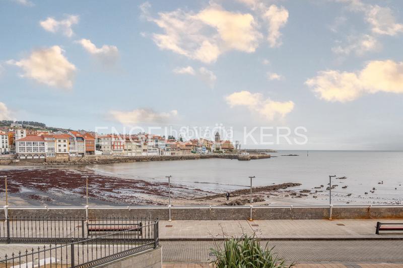 Foto ff653d6f-85e4-4eb8-af7f-64706f527a5f. Casa lujo y exclusividad en primera línea de playa de luanco en Gozón