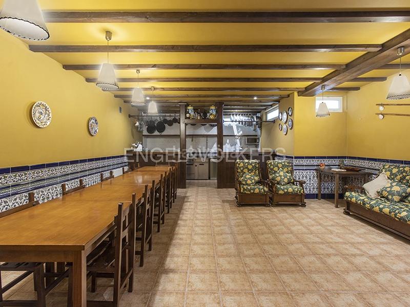 Foto 9deee442-0d51-4ec9-bccf-33c34551ba75. Maison avec chauffage parking dans Somió Gijón