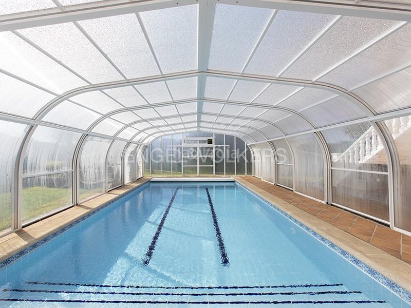 Foto d18127dc-f8cc-41b9-9f0b-ec2a71f890bb. Maison avec chauffage parking dans Somió Gijón