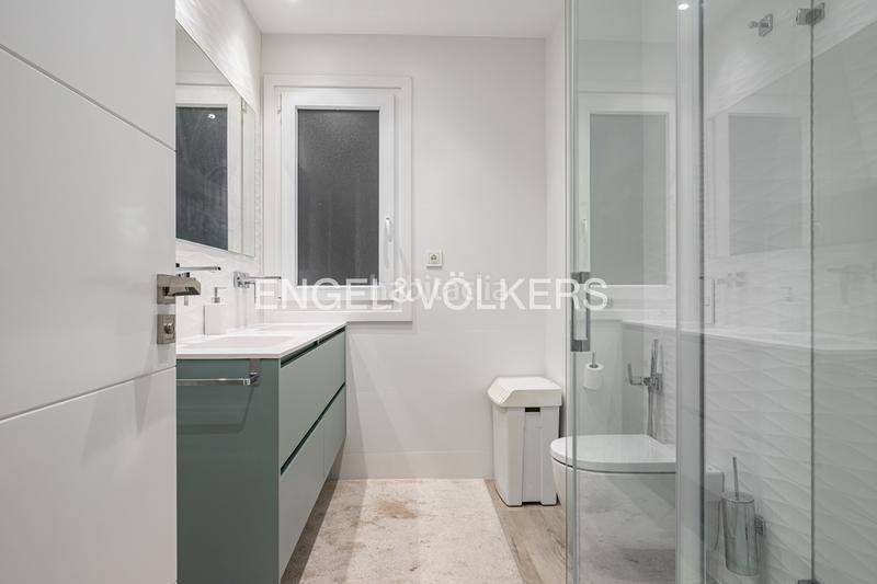 Foto 611c9084-80d2-43e9-96c3-2b23eadb273d. Apartament amb calefacció a Centro Gijón