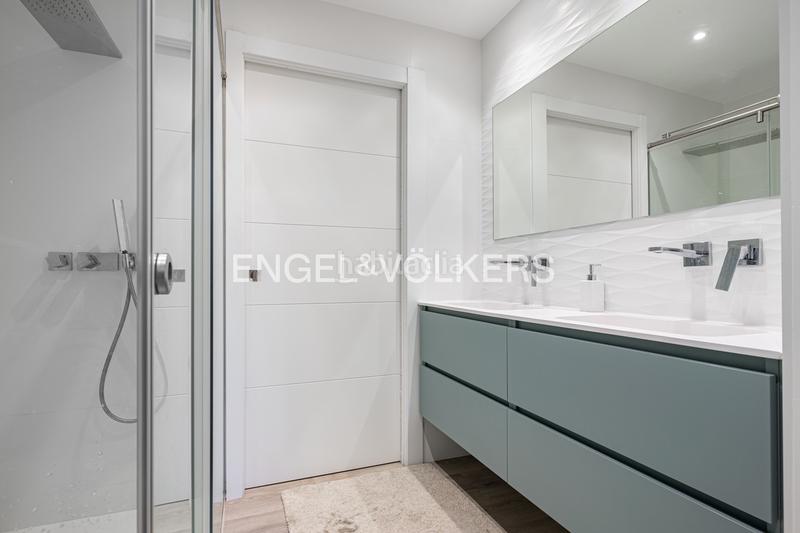 Foto b55bdbb0-7c77-4ced-bf88-b4d66e1cb002. Apartament amb calefacció a Centro Gijón