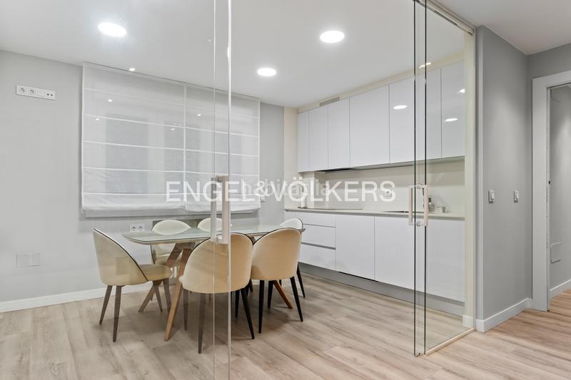 Foto deedd891-75ed-436b-b919-cdca8c677e61. Apartament amb calefacció a Centro Gijón