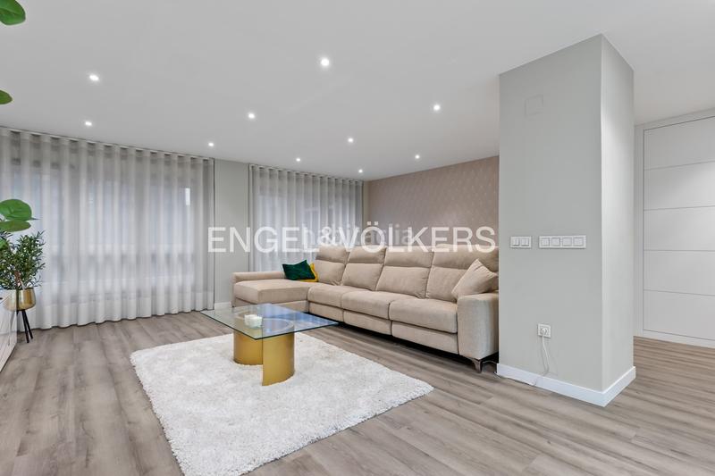 Foto f5041aba-5360-4af1-8381-3045dd3df2b3. Apartament amb calefacció a Centro Gijón