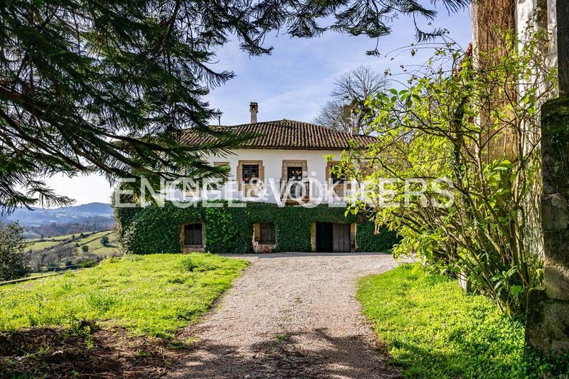 Foto 53e0d0c7-90f3-4286-a08c-58bb2c87c8e7. Casa amb calefacció a San Justo - Bedriñana Villaviciosa