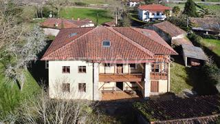 Haus  La piera. Casona asturiana en quintana, llanes
