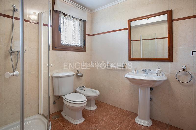 Foto 2043fa4a-feb5-4354-9208-6b0537e9c818. Casa acogedora vivienda en un oasis de paz en La Pedrera Gijón