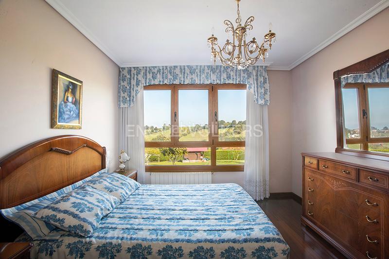 Foto d6491879-8f67-4a15-b644-21202e6f9963. Casa acogedora vivienda en un oasis de paz en La Pedrera Gijón