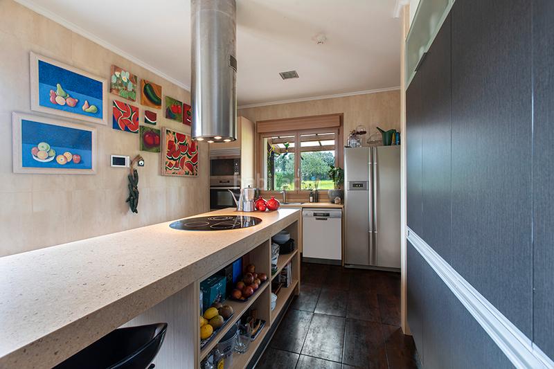 Foto 4a57ae50-2cad-4268-8e4d-2183cc57f1a6. Casa  de diseño en castiello de Bernueces, en Gijón