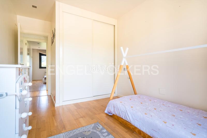 Foto 91eb9f35-2a38-4cfa-9a0c-34c7e4c4c6d5. Apartamento luminoso piso listo para entrar a vivir en salinas en Castrillón