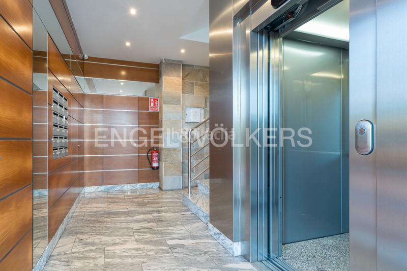 Foto 9d9bbe60-587f-4ce3-b31b-0cd94143f7c0. Apartamento luminoso piso listo para entrar a vivir en salinas en Castrillón