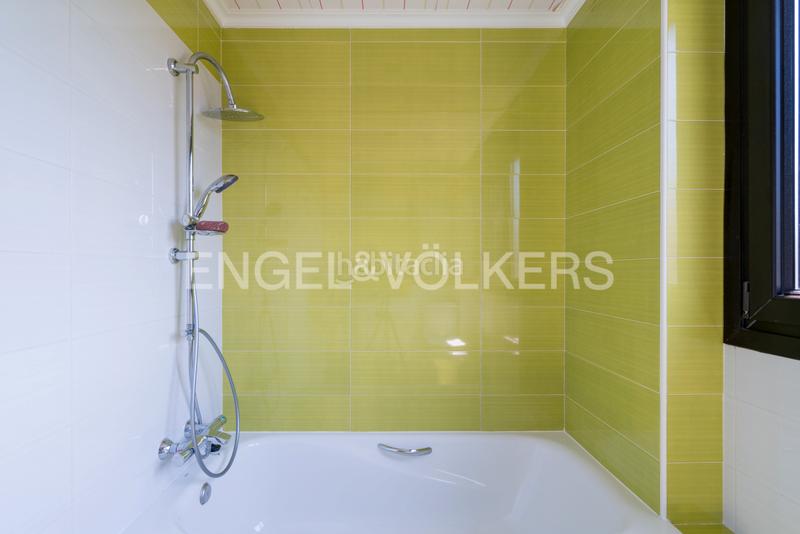 Foto e281b224-f581-4a3b-8591-cdfc1089d746. Apartamento luminoso piso listo para entrar a vivir en salinas en Castrillón