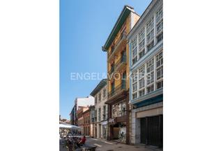 Casa a Centro. Edificio de 3 viviendas y un local comercial  en el centro de av